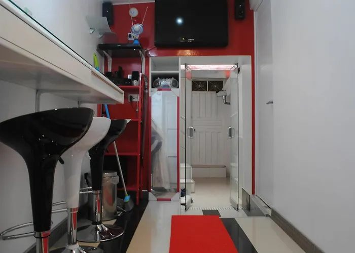 Casa Autonoma Pensión 2*